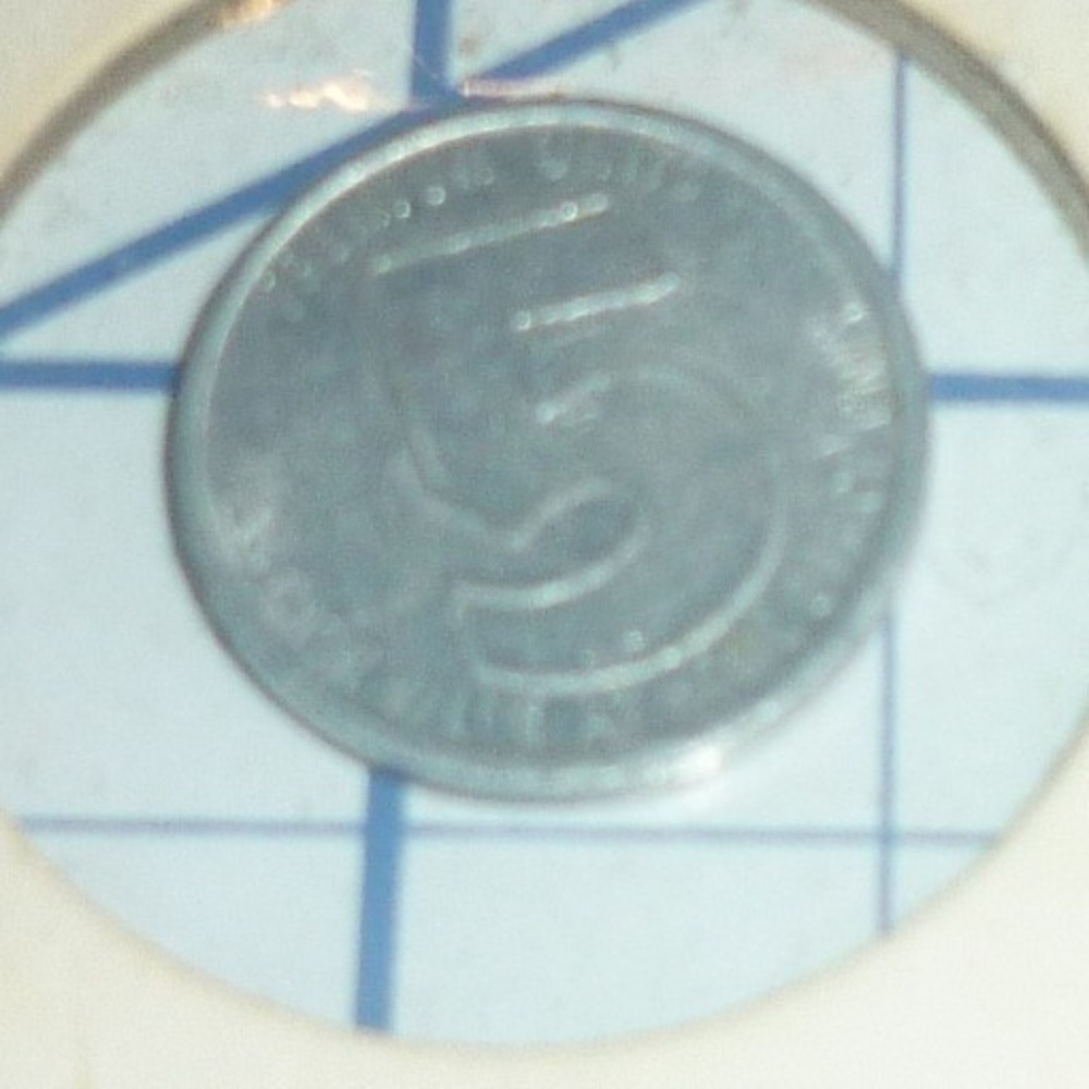 Vintage Star Distributing Co Inc 5 Cent Amusement Token Silver Tone Metal Coin